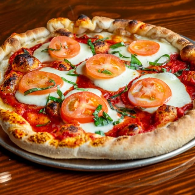 Margarita Pizza.